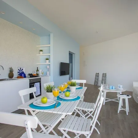 Villa “at Last Your Luxury Holiday Home” 14 *
