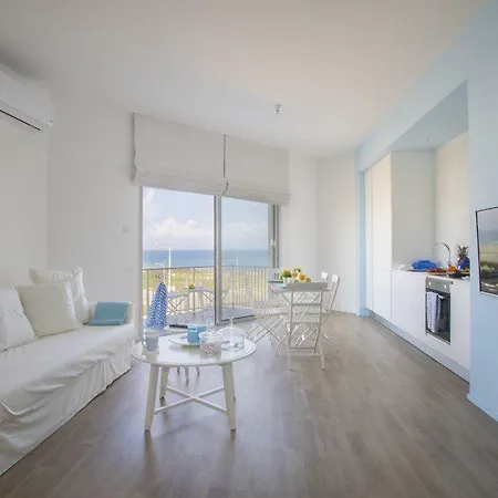 “at Last Your Luxury Holiday Home” 14 Villa *
