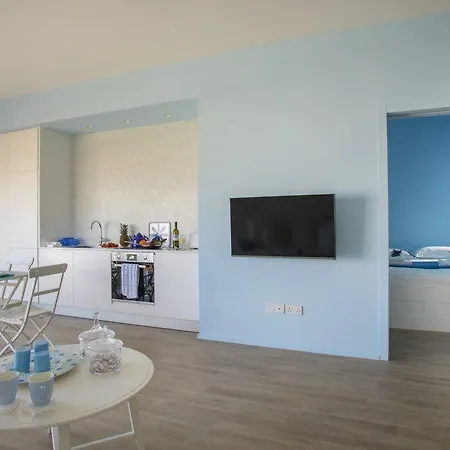 “at Last Your Luxury Holiday Home” 14
